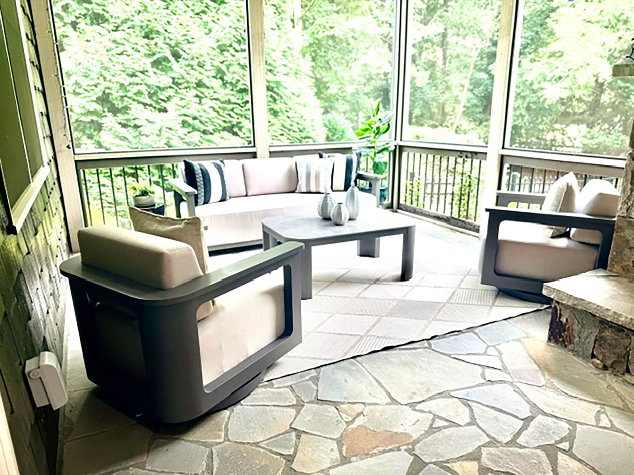  Private on Three Sides  Backing to HOA Green Space  Gated Community - 物件實景