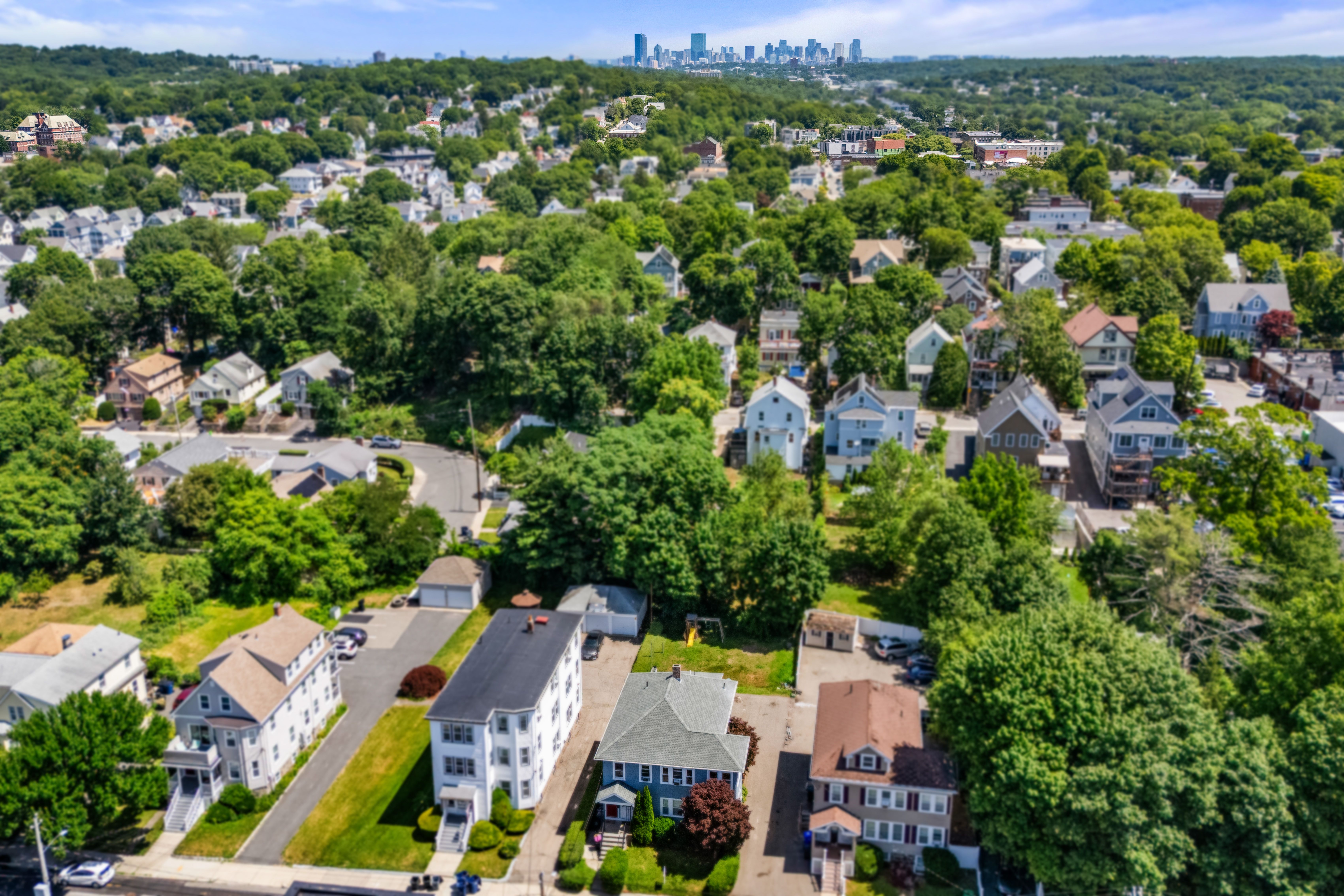 21-23 Averton Street, Boston, MA, 02131 - 物件實景