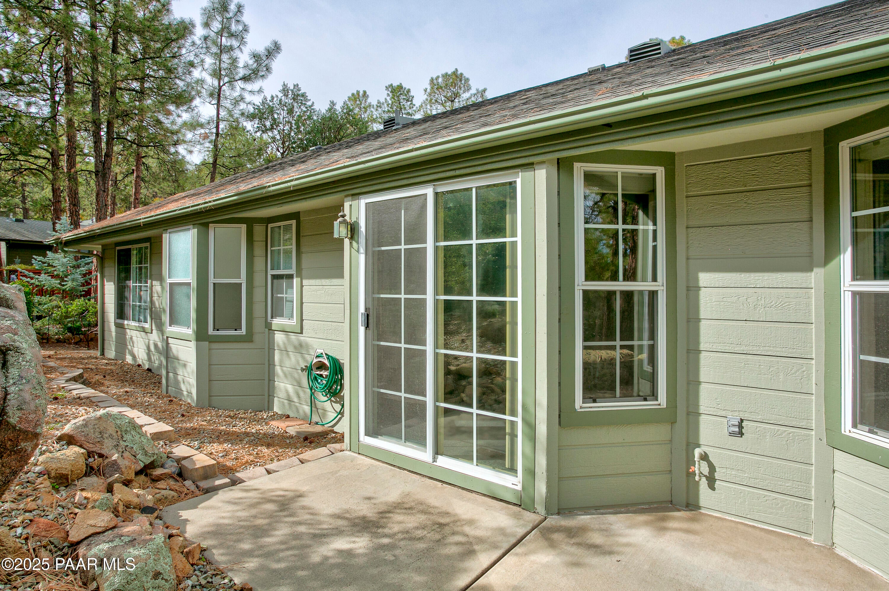 Prescott, Arizona, 86303, United States, 3 Bedrooms Bedrooms, ,2 BathroomsBathrooms,Residential,For Sale,1991312