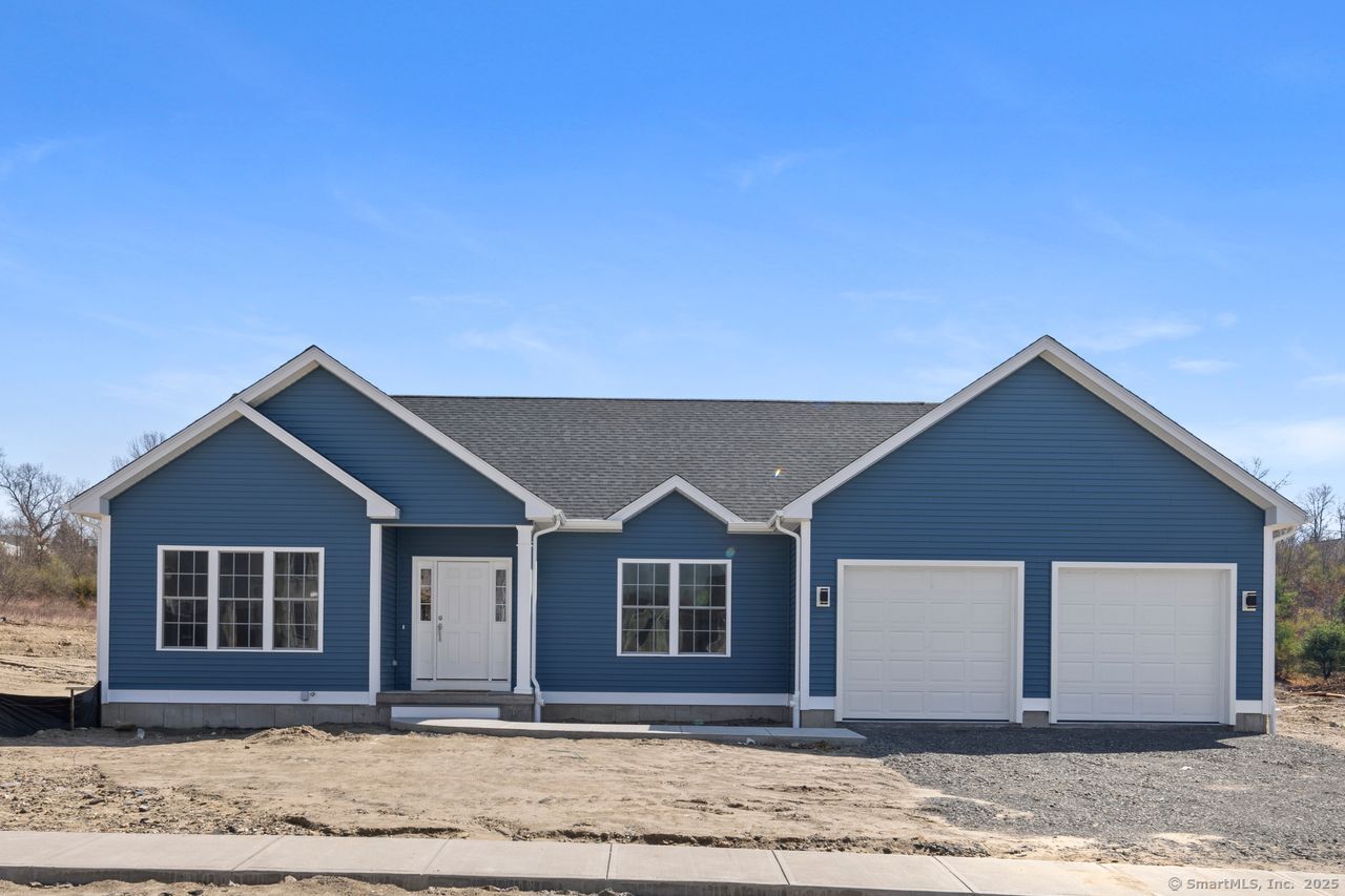 Bristol, Connecticut, 06010, United States, 3 Bedrooms Bedrooms, ,2 BathroomsBathrooms,Residential,For Sale,1926170