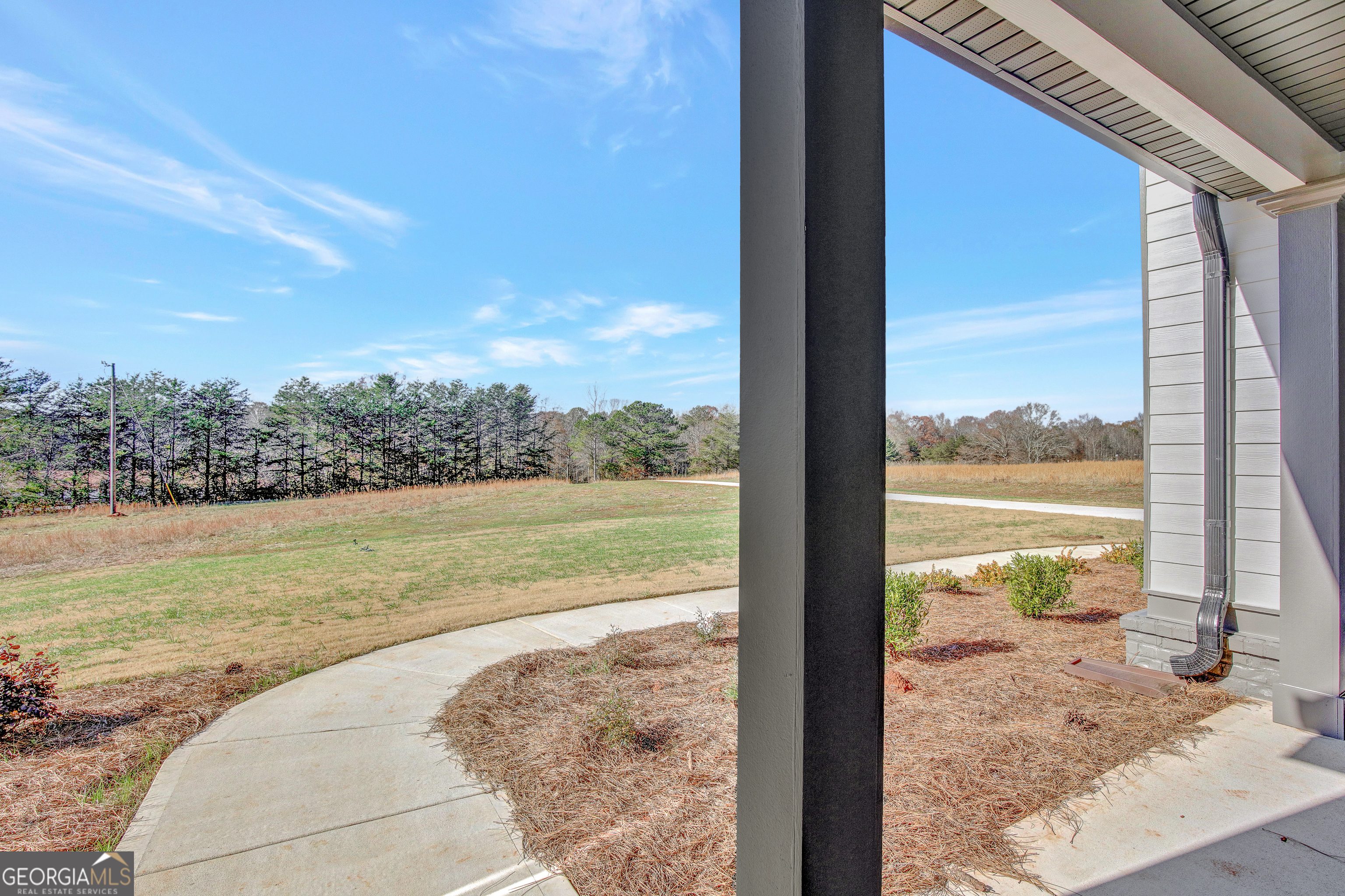 Griffin, Georgia, 30223, United States, 4 Bedrooms Bedrooms, ,3 BathroomsBathrooms,Residential,For Sale,1942083