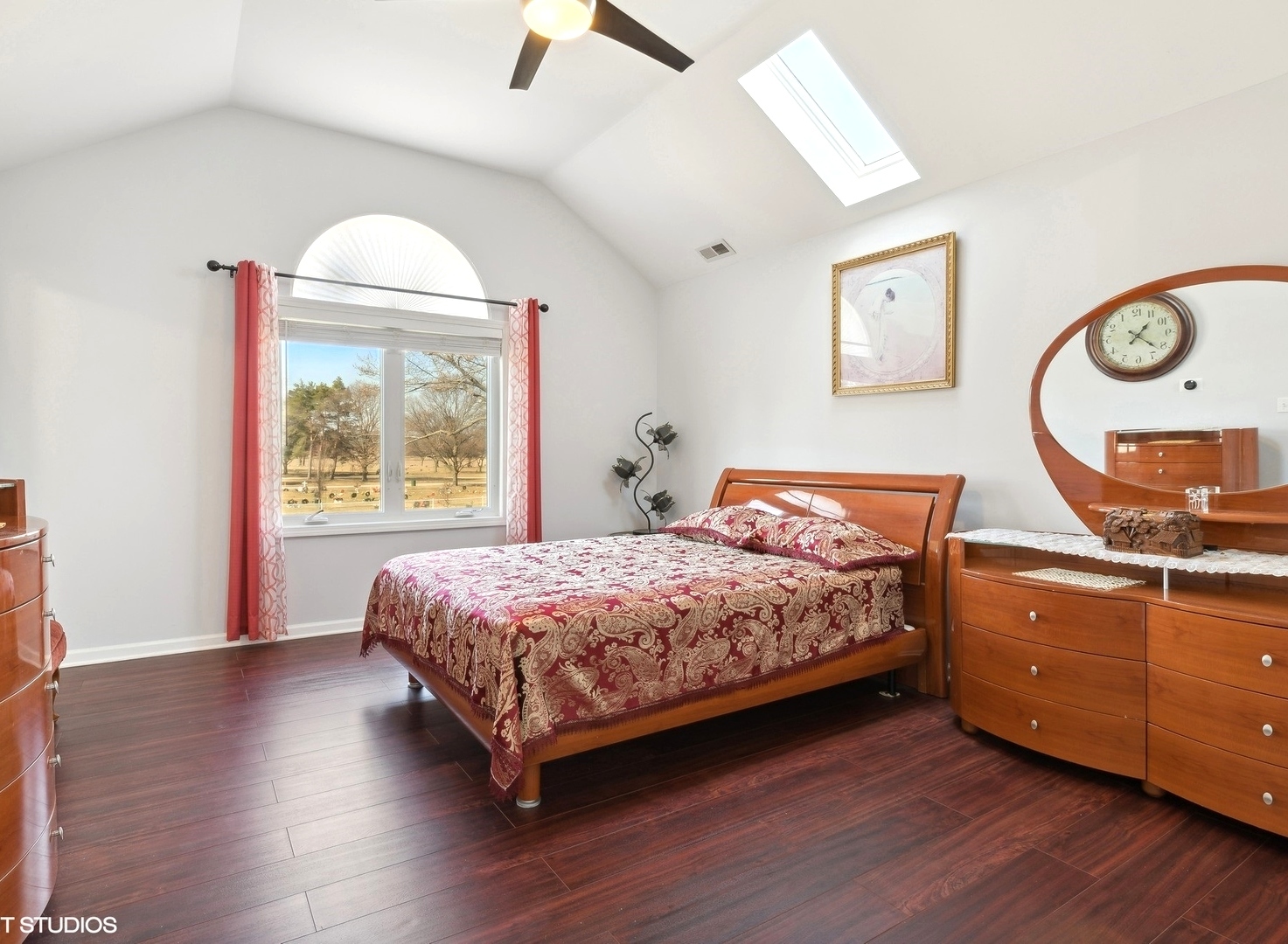 8297 Washington Street, Niles, Illinois, 60714, United States, 4 Bedrooms Bedrooms, ,3 BathroomsBathrooms,Residential,For Sale,8297 Washington Street,1499524