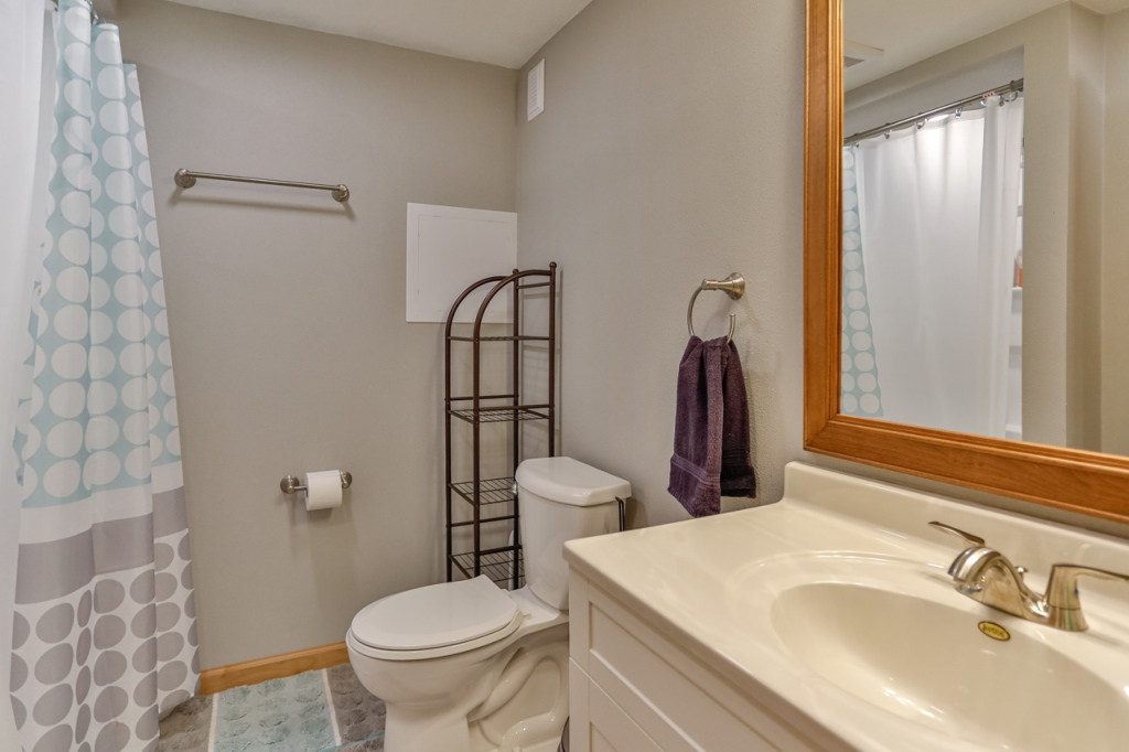 Wausau, Wisconsin, 54401, United States, 3 Bedrooms Bedrooms, ,3 BathroomsBathrooms,Residential,For Sale,1874102