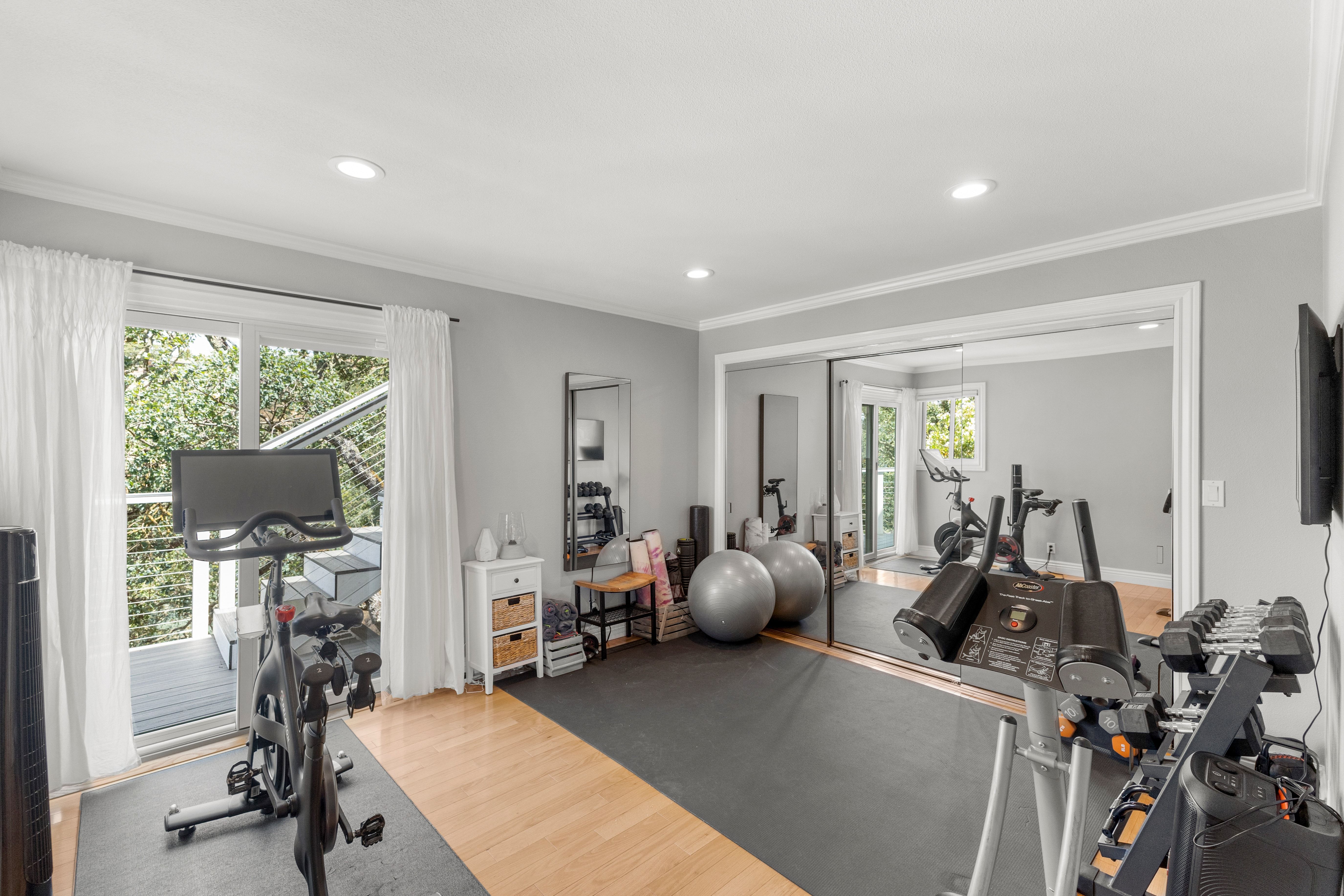  Sweeping Fairway Views Meet Rare Outdoor Living - 物件實景