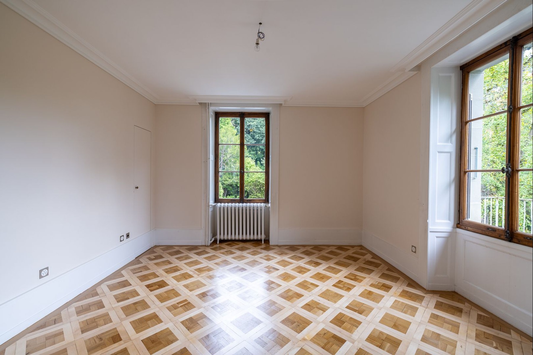  Stunning Mansion 
Rampe de Cologny - 物件實景