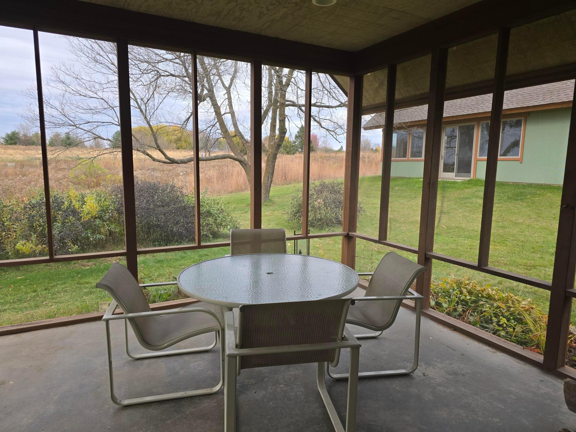 Oak Grove Twp, Wisconsin, 54021, United States, 2 Bedrooms Bedrooms, ,1 BathroomBathrooms,Residential,For Sale,1987684