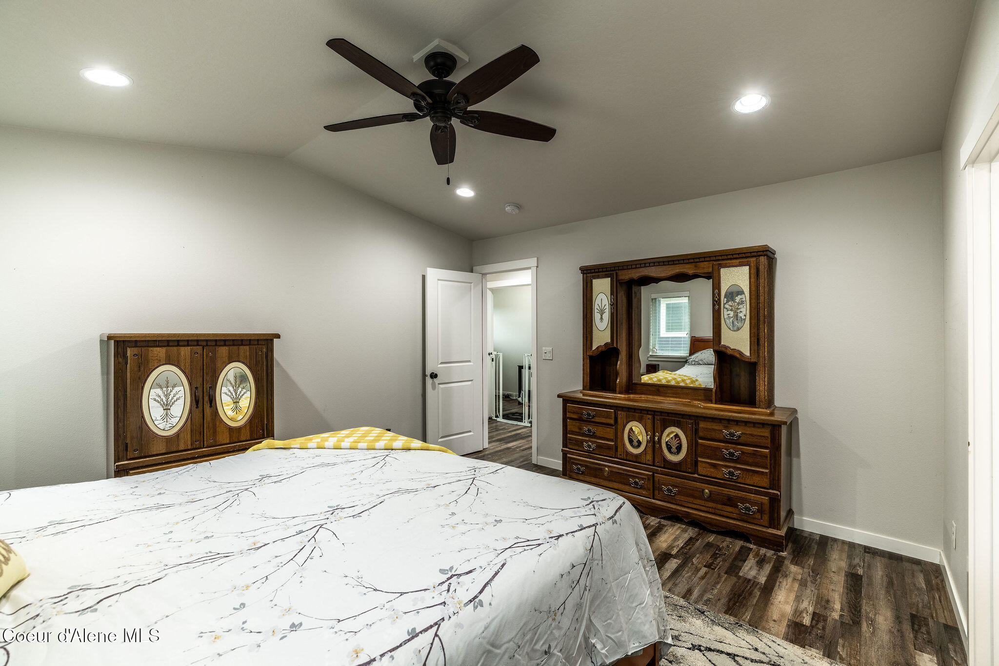 Coeur D'alene, Idaho, 83815, United States, 5 Bedrooms Bedrooms, ,4 BathroomsBathrooms,Residential,For Sale,1754735