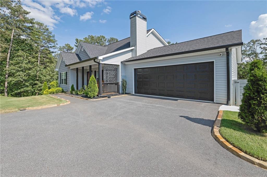Dahlonega, Georgia, 30533, United States, 4 Bedrooms Bedrooms, ,4 BathroomsBathrooms,Residential,For Sale,1889816
