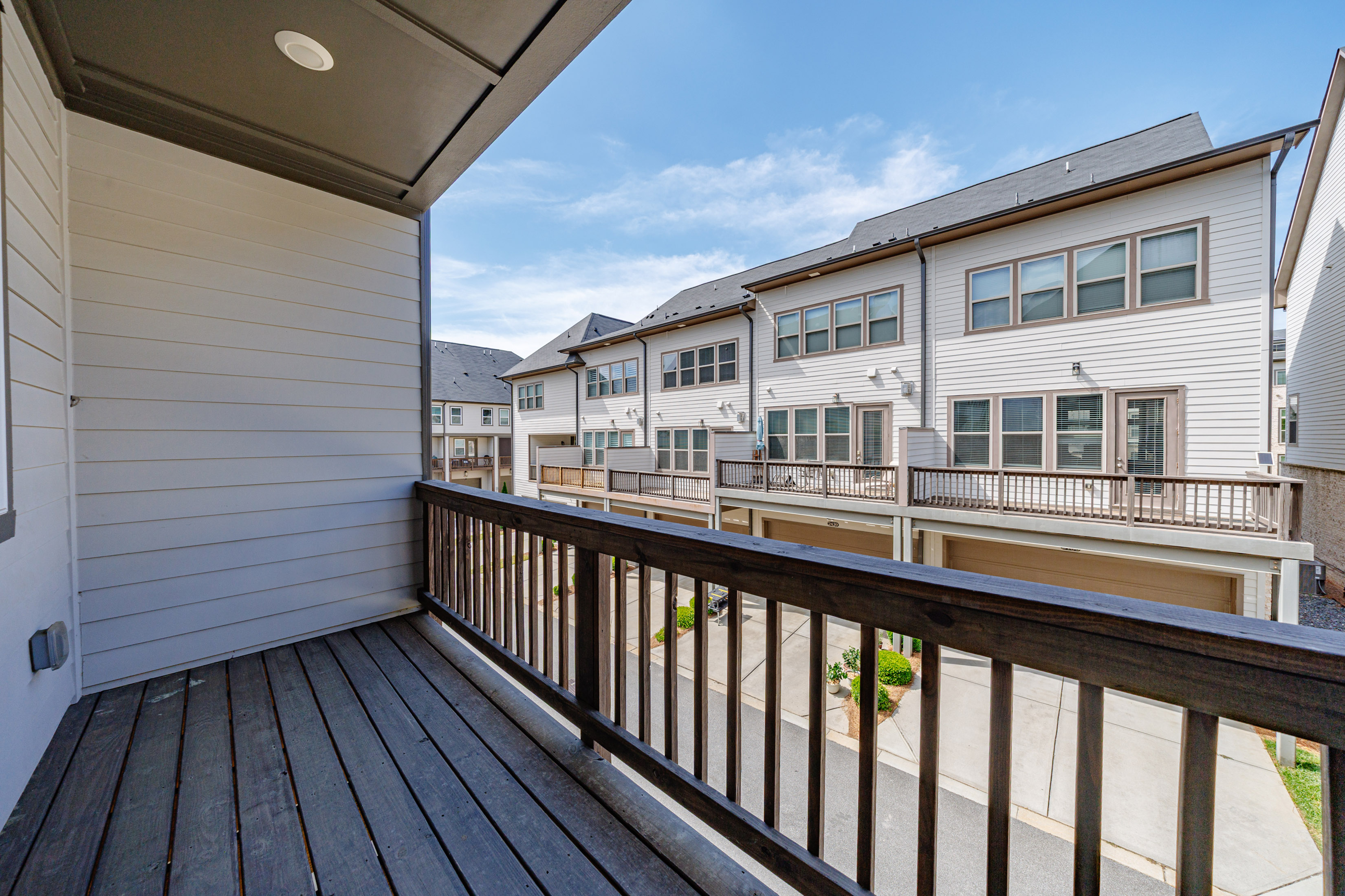  Beautifully Upgraded End Unit Townhome in the Heart of Vinings - 物件實景