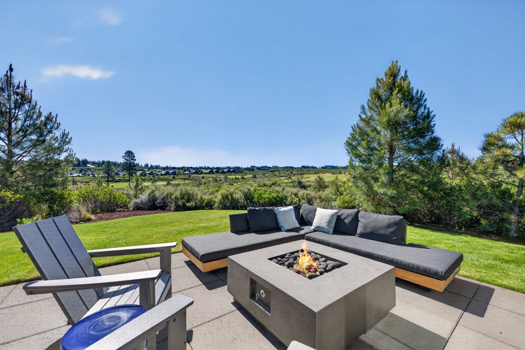  61404 SW Skene Trail Bend, OR 97702 - 物件實景