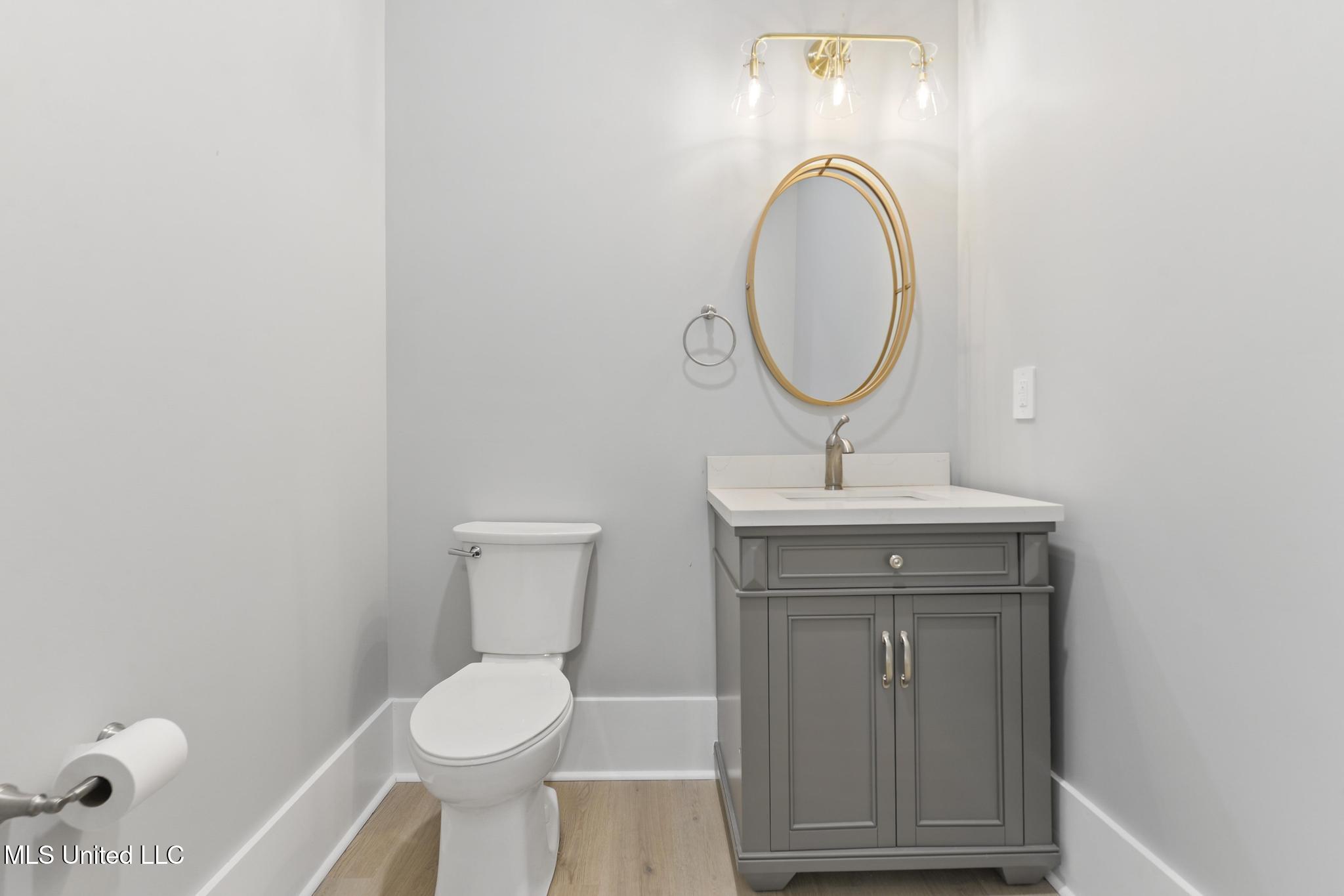 Gulfport, Mississippi, 39503, United States, 3 Bedrooms Bedrooms, ,2 BathroomsBathrooms,Residential,For Sale,1784044