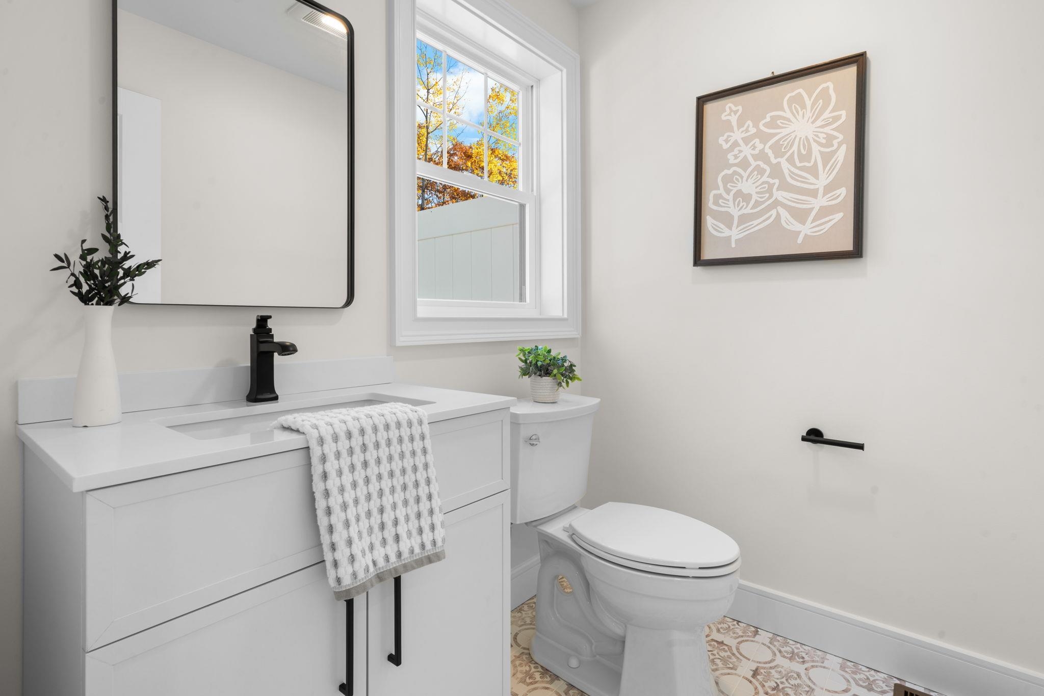 Londonderry, New Hampshire, 03053, United States, ,Residential,For Sale,1989120