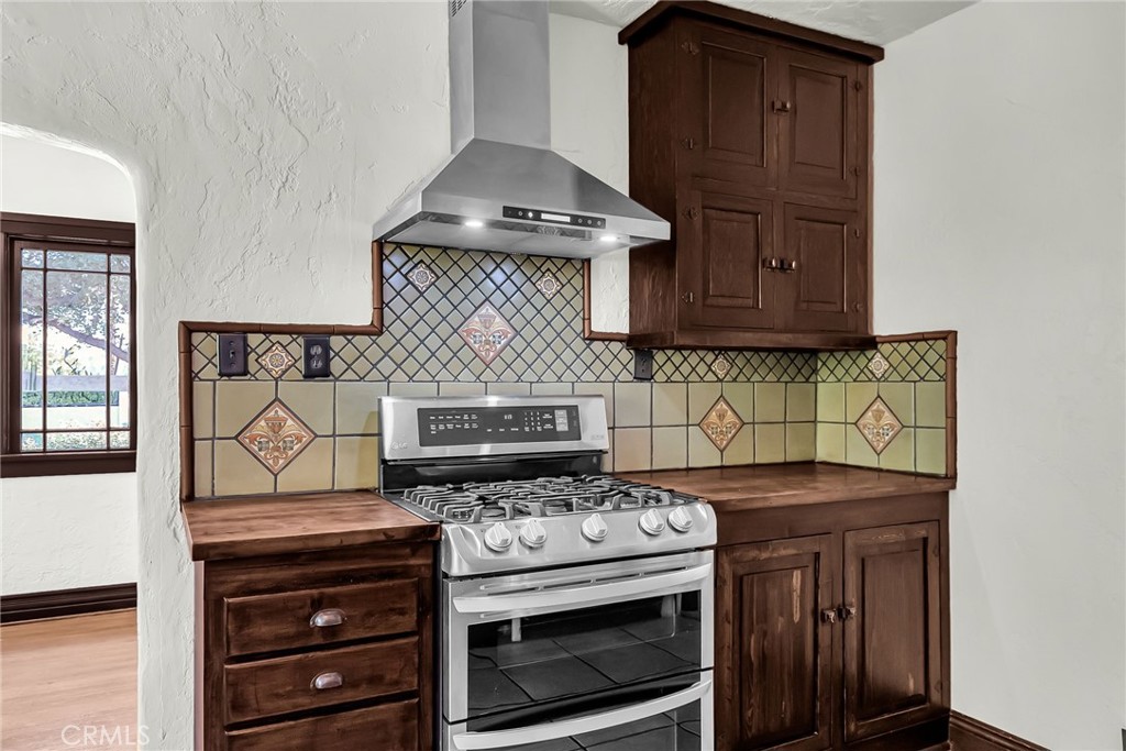 Riverside, California, 92507, United States, 4 Bedrooms Bedrooms, ,2 BathroomsBathrooms,Residential,For Sale,1999020