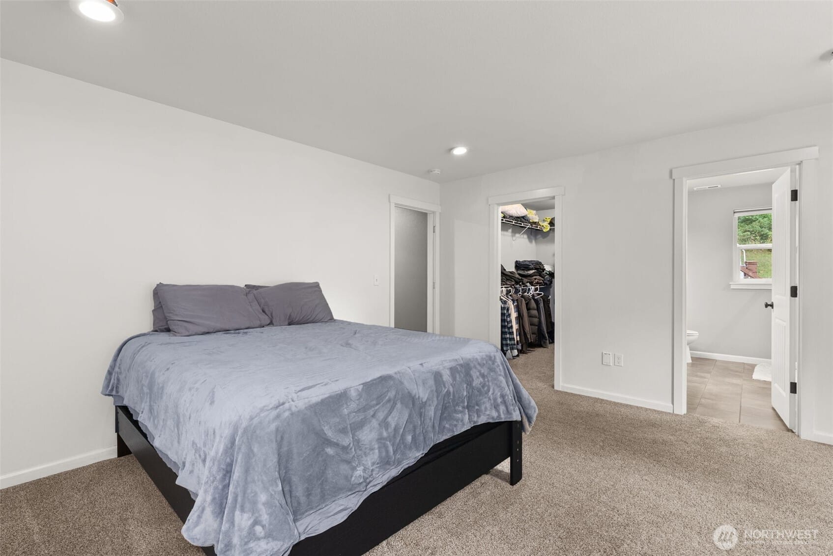 Elma, Washington, 98541, United States, 3 Bedrooms Bedrooms, ,2 BathroomsBathrooms,Residential,For Sale,1942231