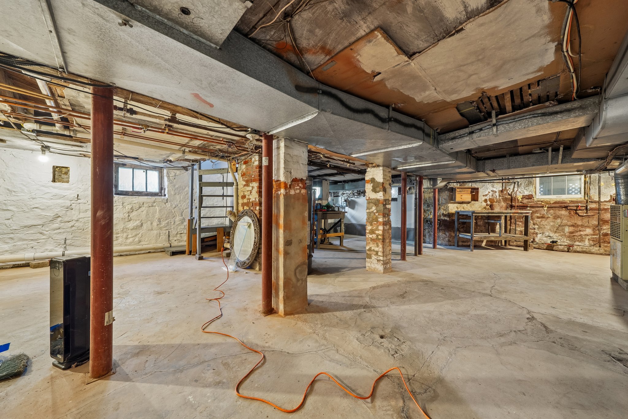  215 Inwood Avenue, Montclair, NJ 07043 - 物件實景