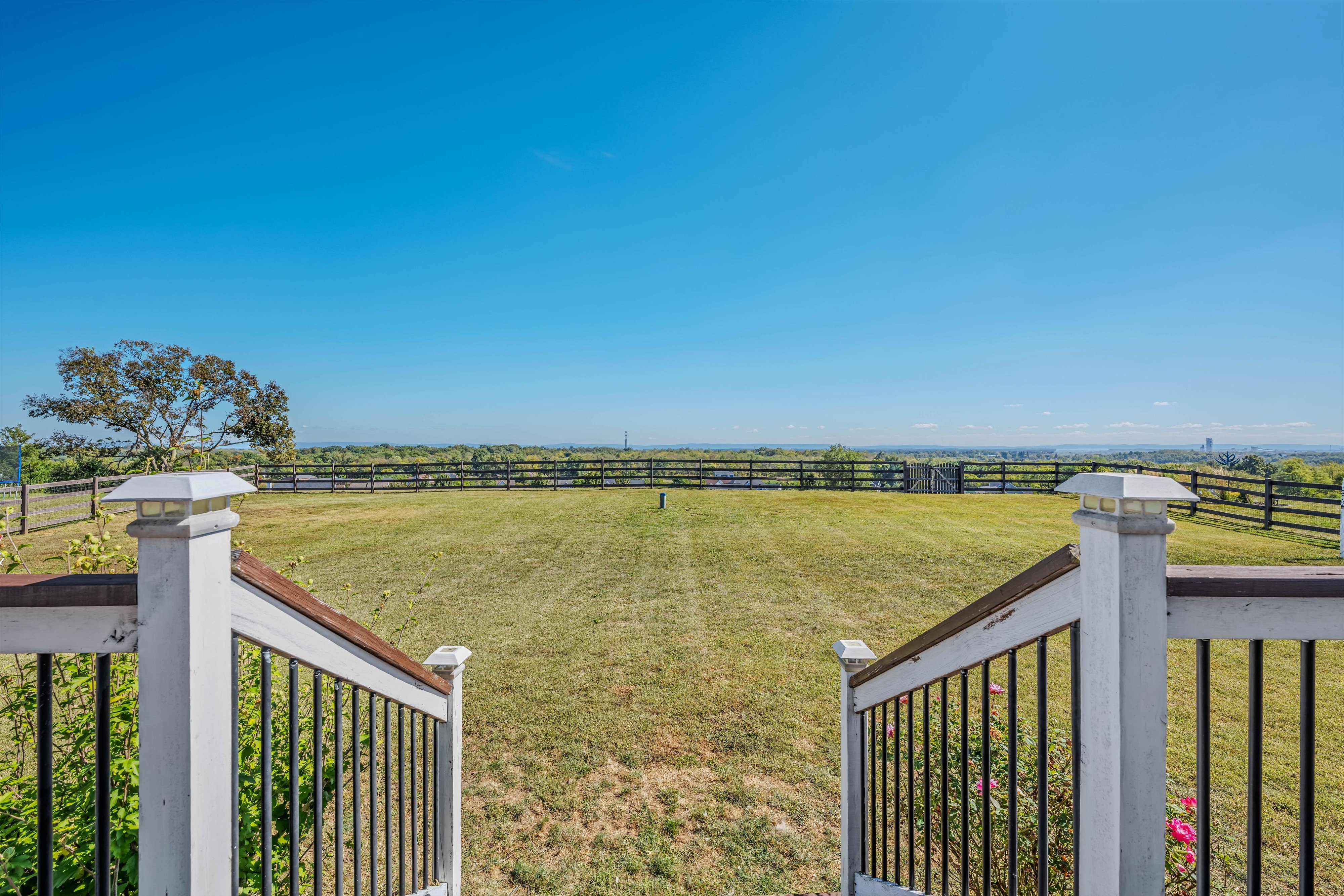 Matinsburg, West Virginia, 25403, United States, 4 Bedrooms Bedrooms, ,Residential,For Sale,1977883