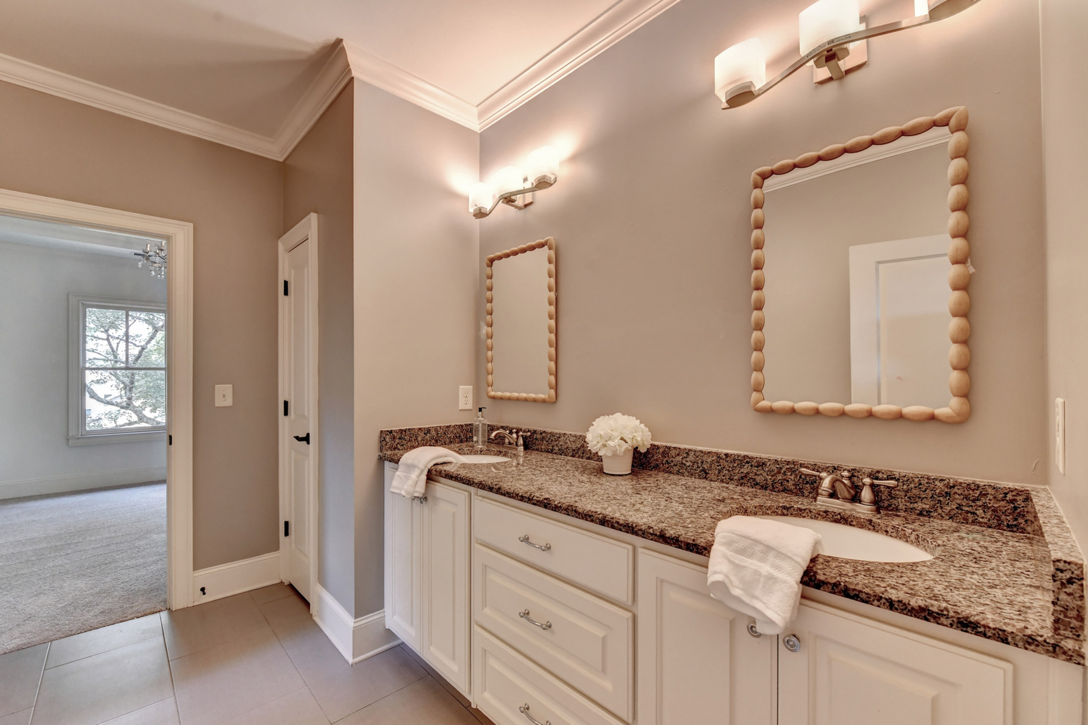  Just Listed in Johns Creek - 物件實景