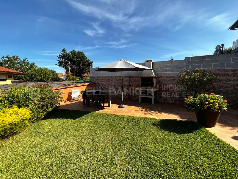 Pontevedra, Vigo, Comesa?a - Matam?, Matam? Pontev, Vigo, Galicia, ES, 4 Bedrooms Bedrooms, ,3 BathroomsBathrooms,Residential,For Sale,Pontevedra, Vigo, Comesa?a - Matam?, Matam? Pontev,1599052