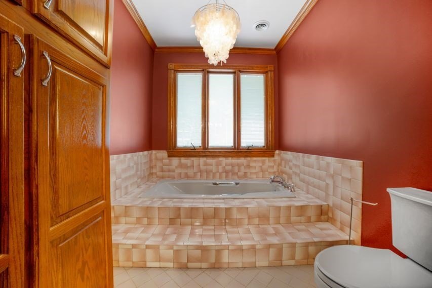 Paintsville, Kentucky, 41240, United States, 6 Bedrooms Bedrooms, ,6 BathroomsBathrooms,Residential,For Sale,1936965