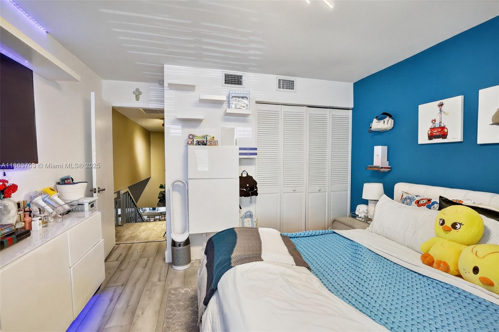 Pembroke Pines, Florida, 33026, United States, 3 Bedrooms Bedrooms, ,3 BathroomsBathrooms,Residential,For Sale,1927070
