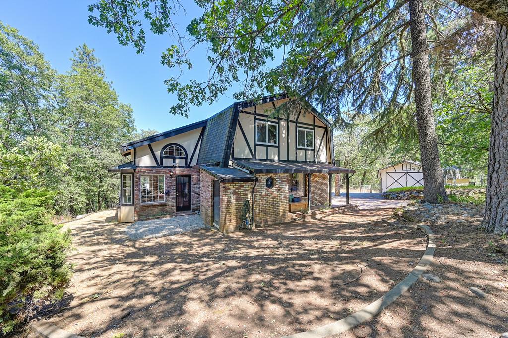 Applegate, California, 95703, United States, 3 Bedrooms Bedrooms, ,3 BathroomsBathrooms,Residential,For Sale,1912050