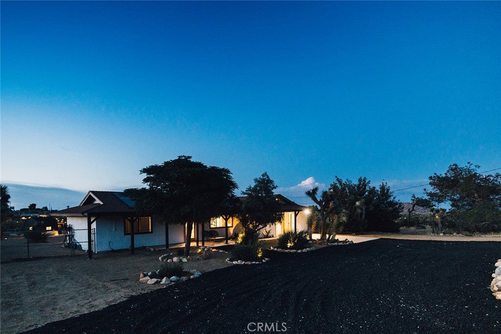 Yucca Valley, California, 92284, United States, 3 Bedrooms Bedrooms, ,2 BathroomsBathrooms,Residential,For Sale,1981322