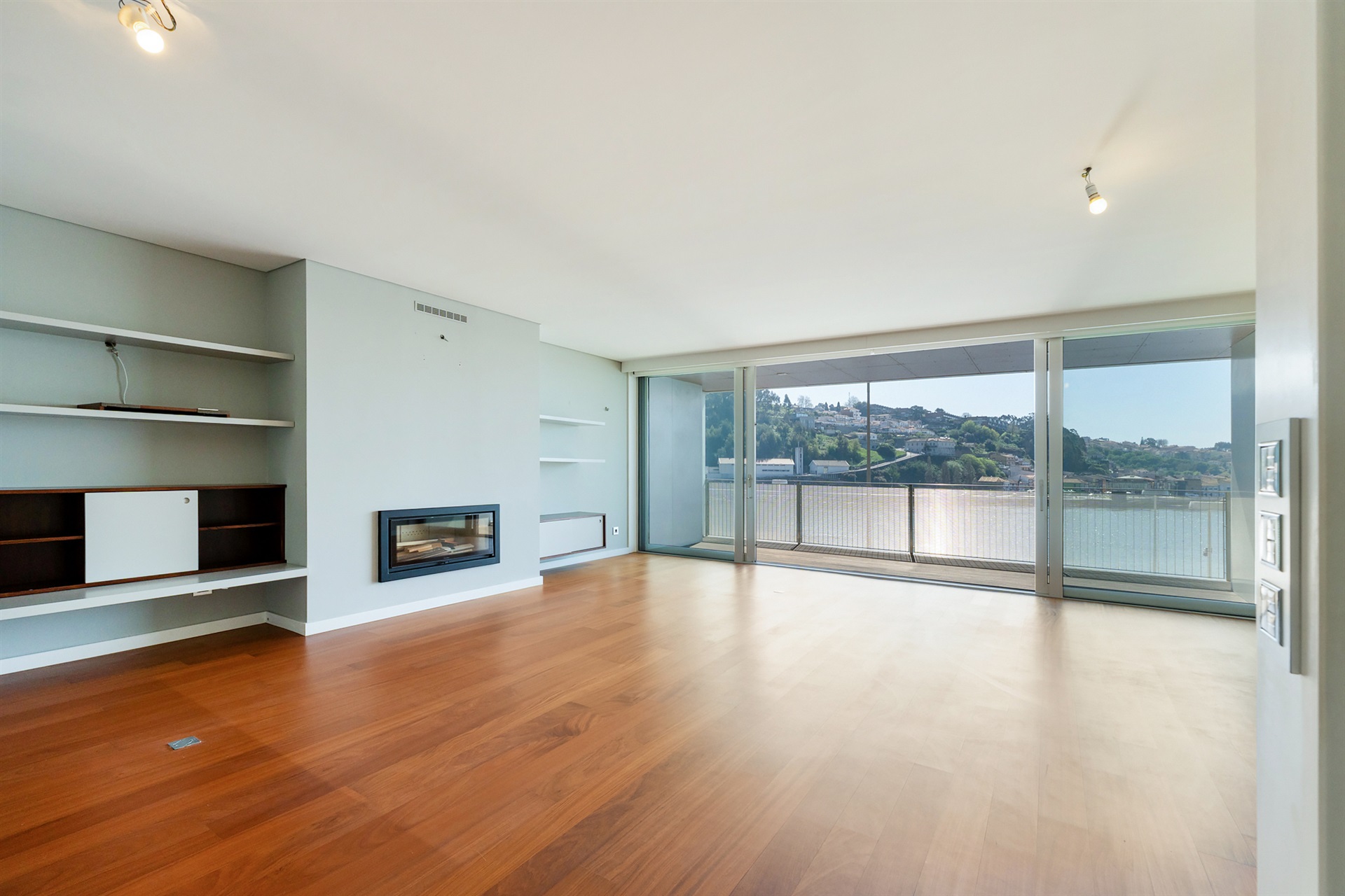  Flat, 3 bedrooms, for Sale - 物件實景