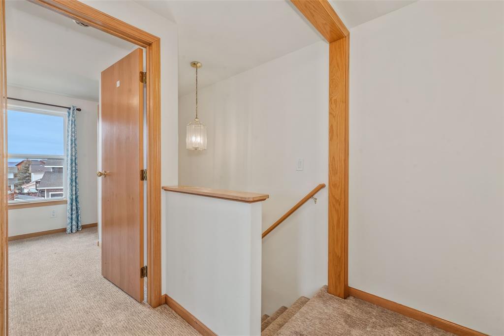 Steamboat Springs, Colorado, 80487, United States, 3 Bedrooms Bedrooms, ,2 BathroomsBathrooms,Residential,For Sale,2003476