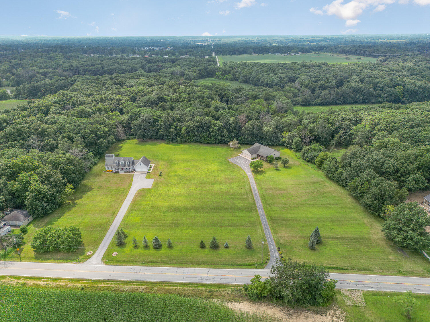 Lowell, Indiana, 46356, United States, 4 Bedrooms Bedrooms, ,3 BathroomsBathrooms,Residential,For Sale,2006020