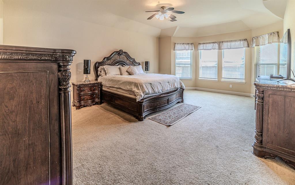 Grand Prairie, Texas, 75054, United States, 4 Bedrooms Bedrooms, ,3 BathroomsBathrooms,Residential,For Sale,1978921