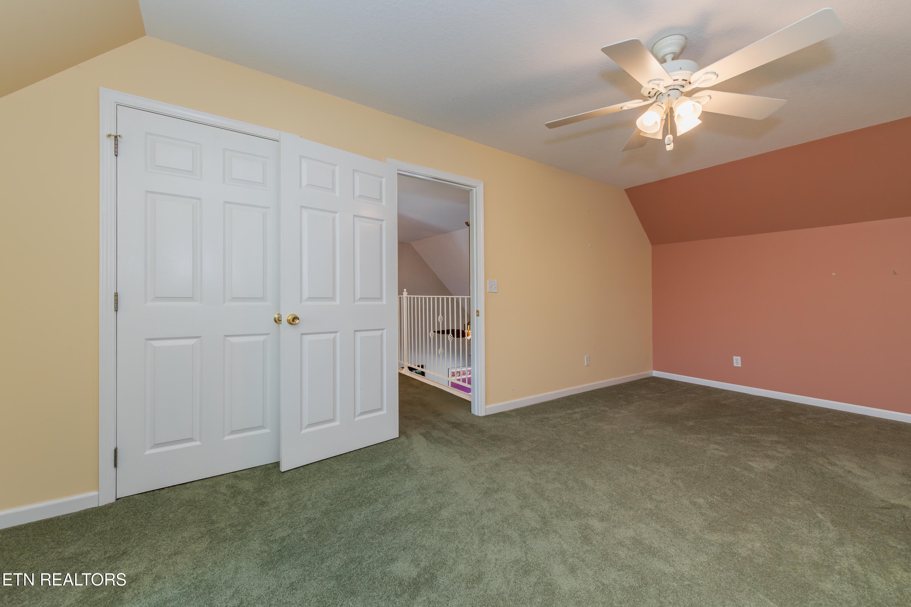 Harriman, Tennessee, 37748, United States, 3 Bedrooms Bedrooms, ,4 BathroomsBathrooms,Residential,For Sale,1995991