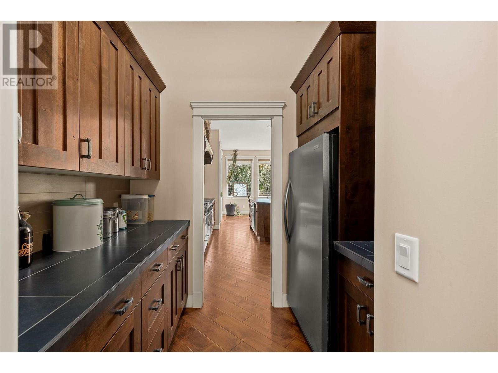 KELOWNA, British Columbia, V1W 4C5, CA, 5 Bedrooms Bedrooms, ,3 BathroomsBathrooms,Residential,For Sale,1883481