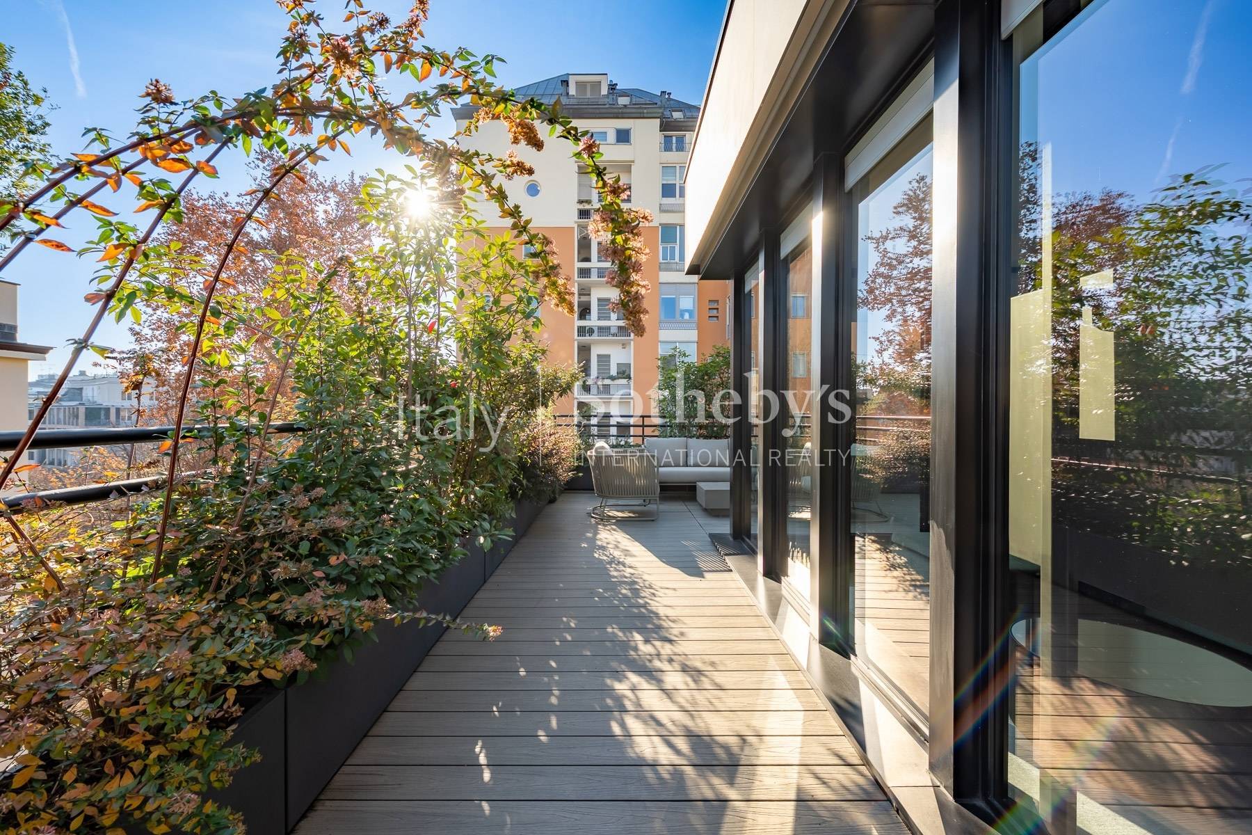  Splendid renovated penthouse with terrace in an exclusive street - 物件實景