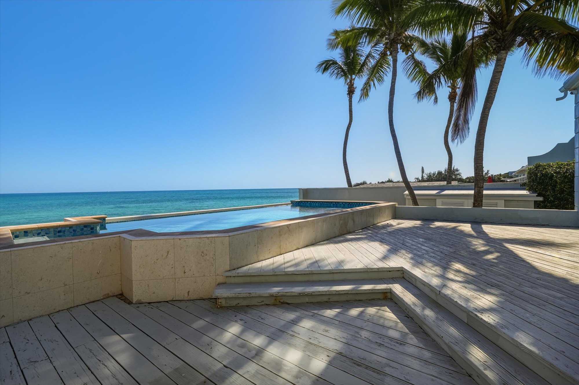  Exceptional Waterfront Residence - 物件實景