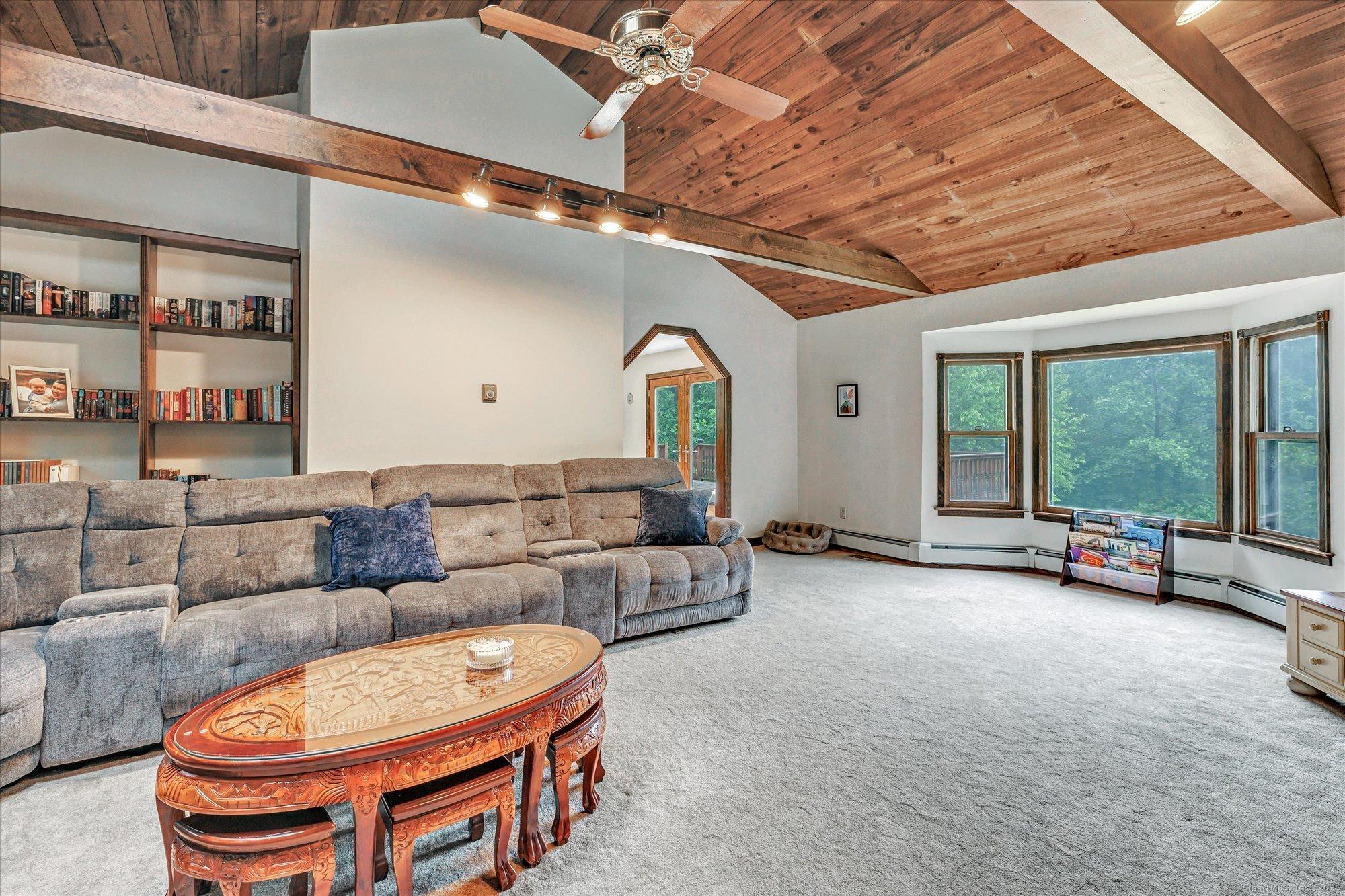Monroe, Connecticut, 06468, United States, 3 Bedrooms Bedrooms, ,3 BathroomsBathrooms,Residential,For Sale,1872282
