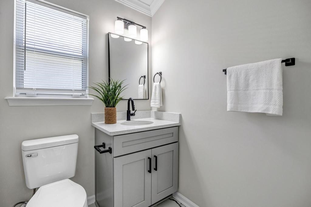 Fernandina Beach, Florida, 32024, United States, 3 Bedrooms Bedrooms, ,2 BathroomsBathrooms,Residential,For Sale,1847089