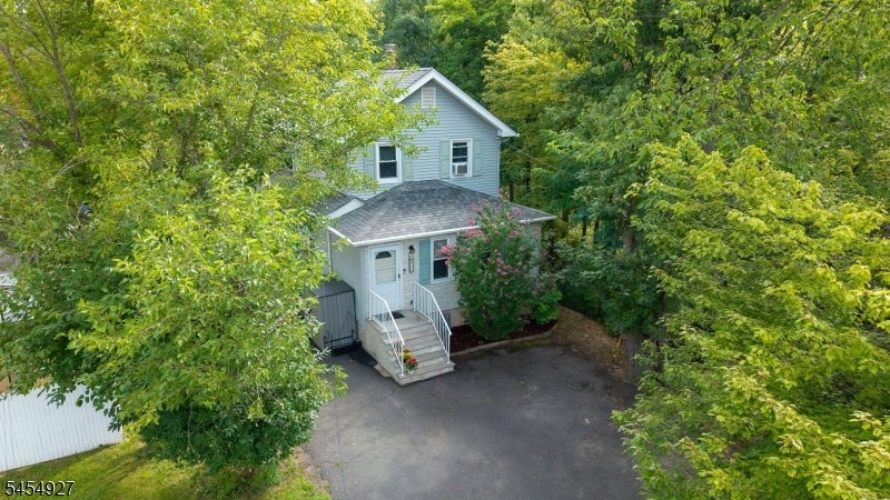 Washington Ave, Green Brook, NJ 08812