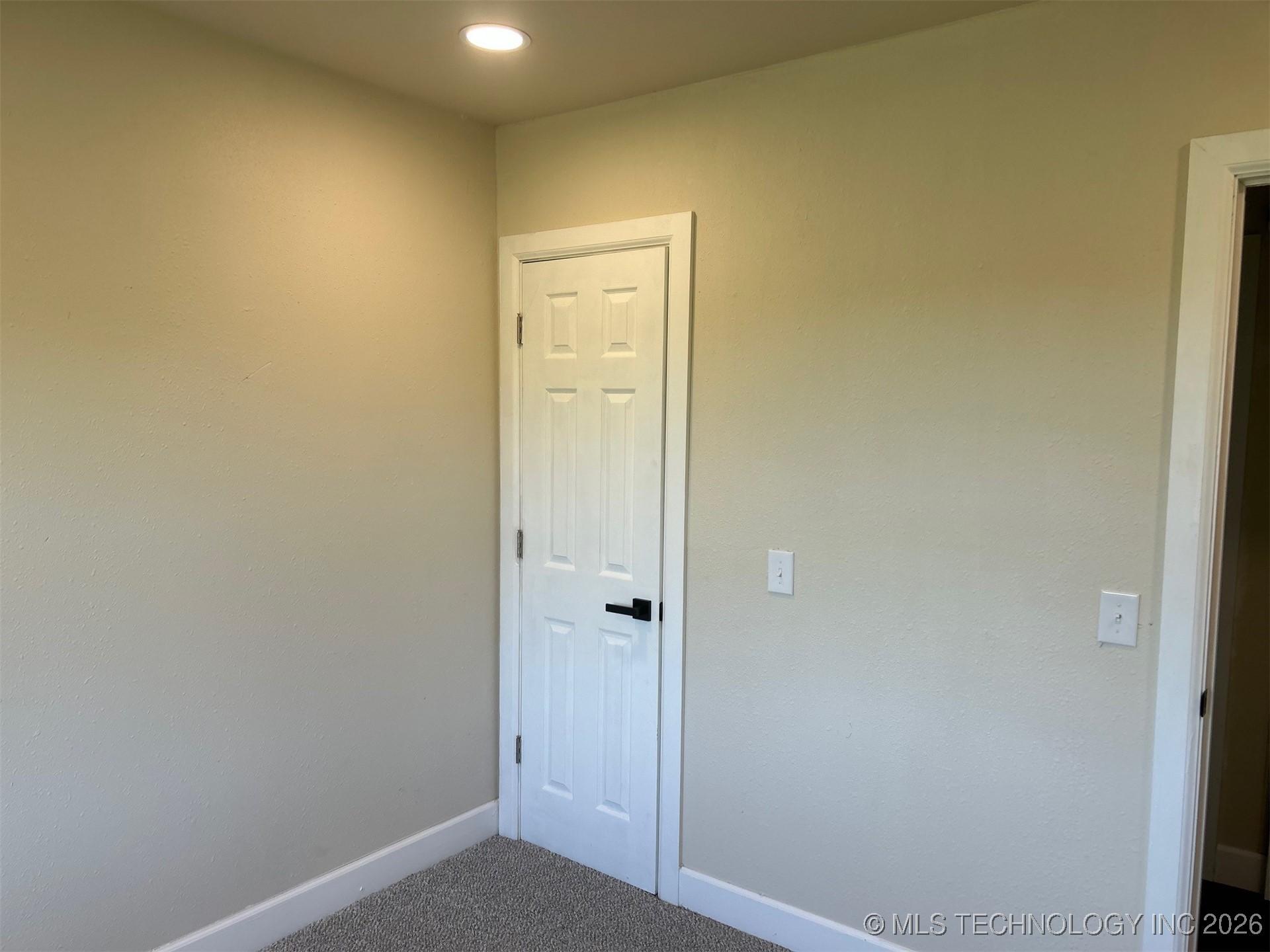 Sallisaw, Oklahoma, 74955, United States, ,Residential,For Sale,2011001