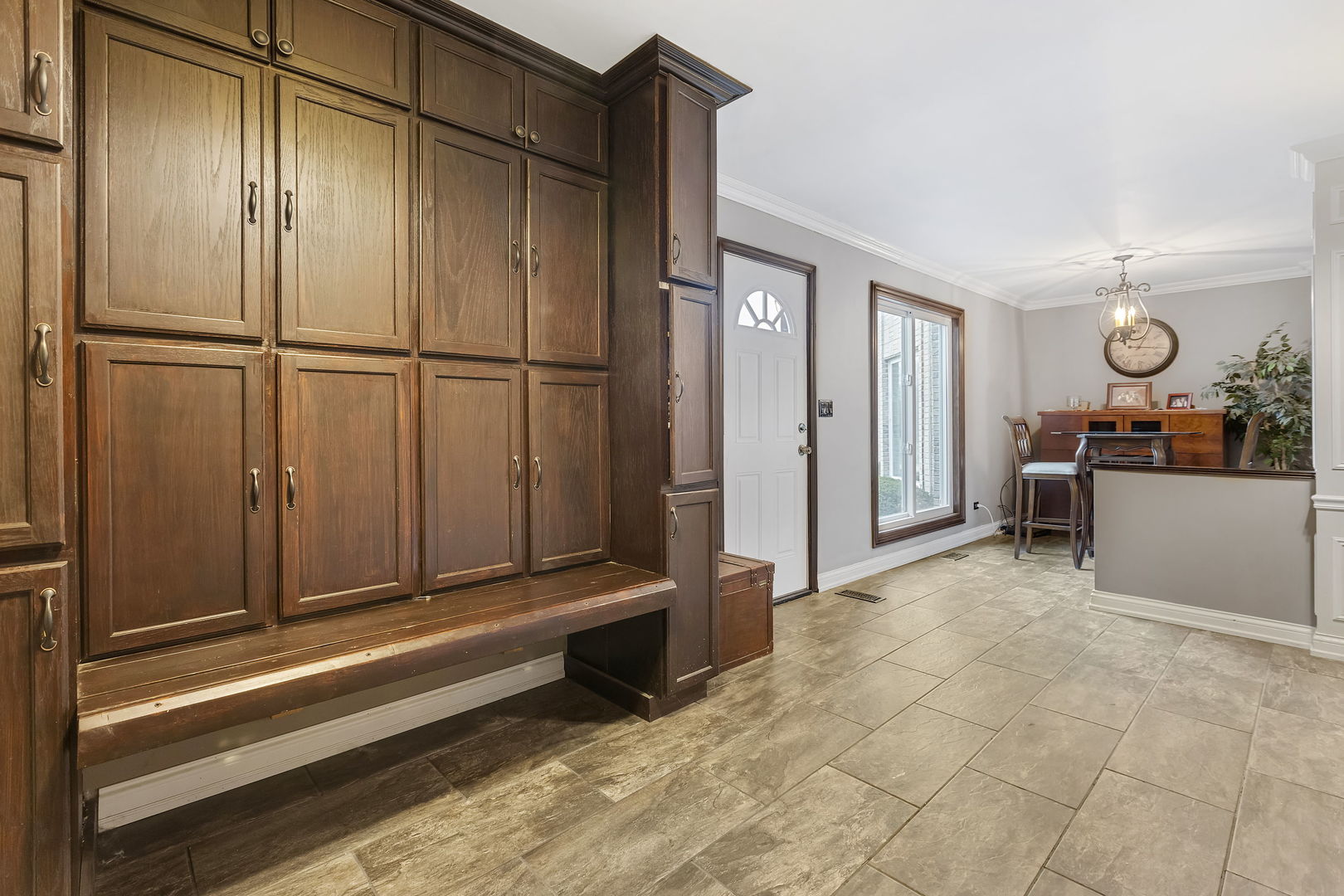 St. Charles, Illinois, 60175, United States, 6 Bedrooms Bedrooms, ,8 BathroomsBathrooms,Residential,For Sale,1940364