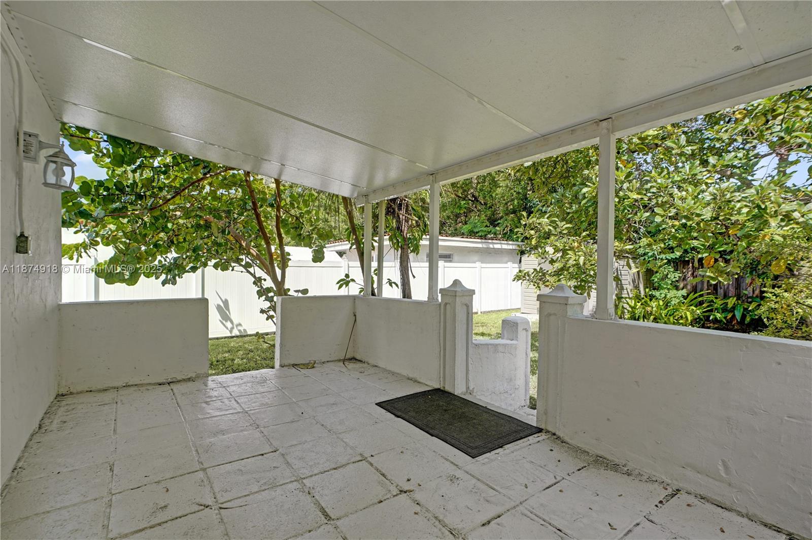 Miami, Florida, 33138, United States, 3 Bedrooms Bedrooms, ,2 BathroomsBathrooms,Residential,For Sale,1947884