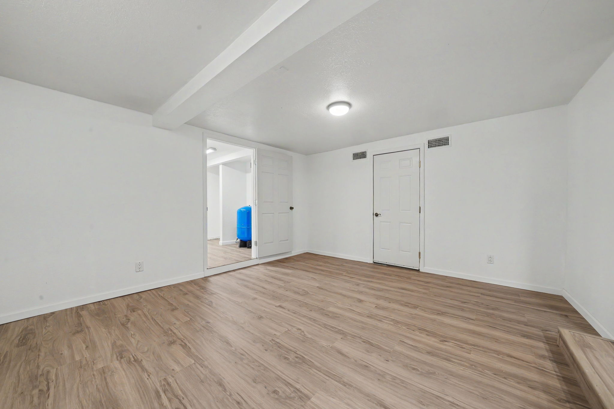  Spacious Home with Room for All - 物件實景