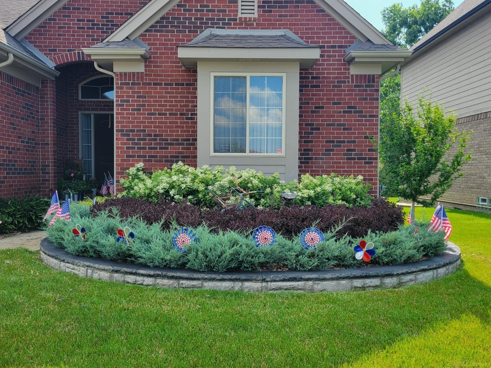 Macomb, Michigan, 48042, United States, 3 Bedrooms Bedrooms, ,3 BathroomsBathrooms,Residential,For Sale,2002873