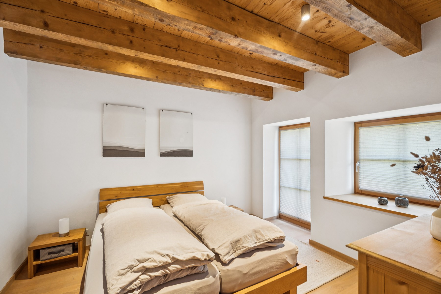  A stunning, fully renovated farmhouse consisting of 2 apartments - 物件實景