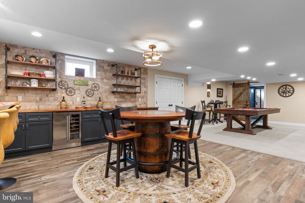 New Hope, Pennsylvania, 18938, United States, 4 Bedrooms Bedrooms, ,4 BathroomsBathrooms,Residential,For Sale,2003111