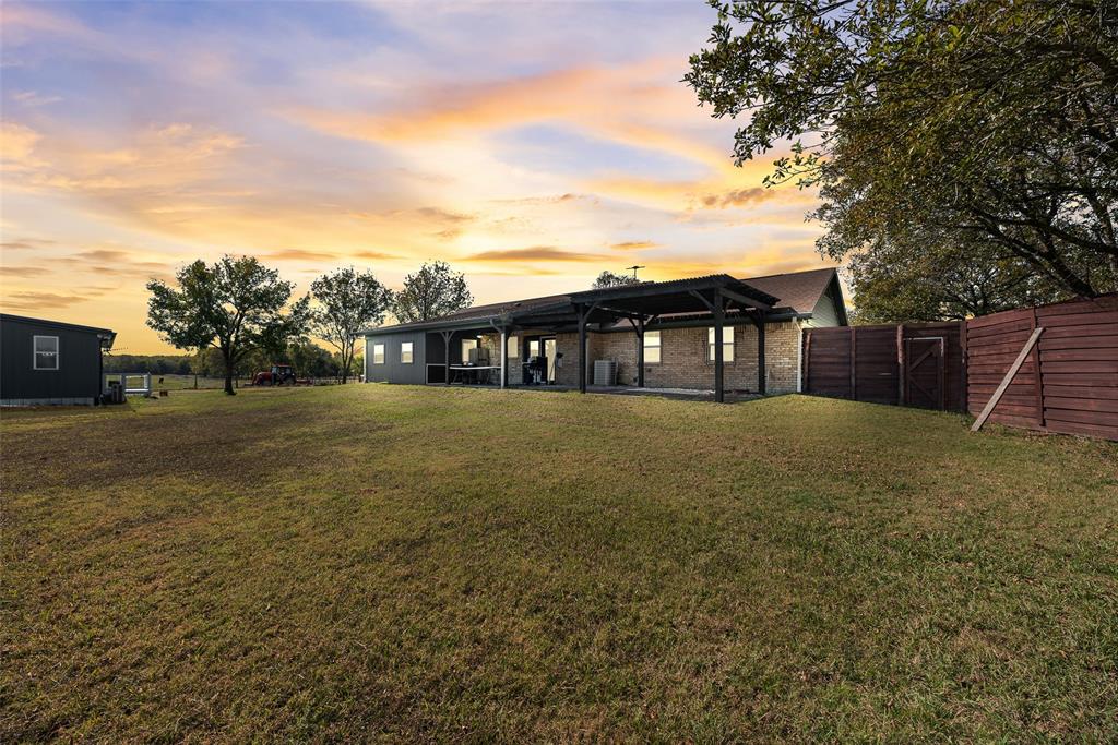 Royse City, Texas, 75189, United States, 4 Bedrooms Bedrooms, ,2 BathroomsBathrooms,Residential,For Sale,1987072