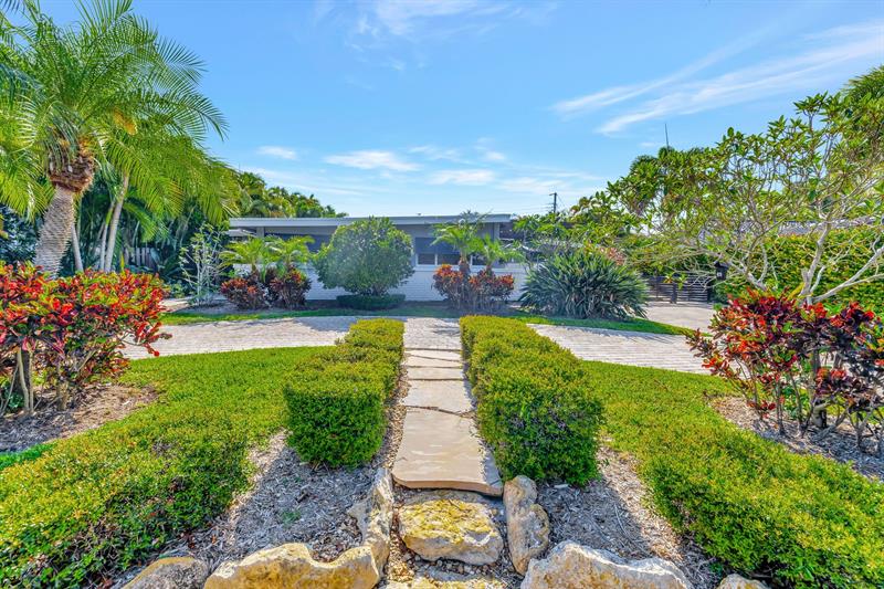 Boca Raton, Florida, 33432, United States, 4 Bedrooms Bedrooms, ,2 BathroomsBathrooms,Residential,For Sale,1795582