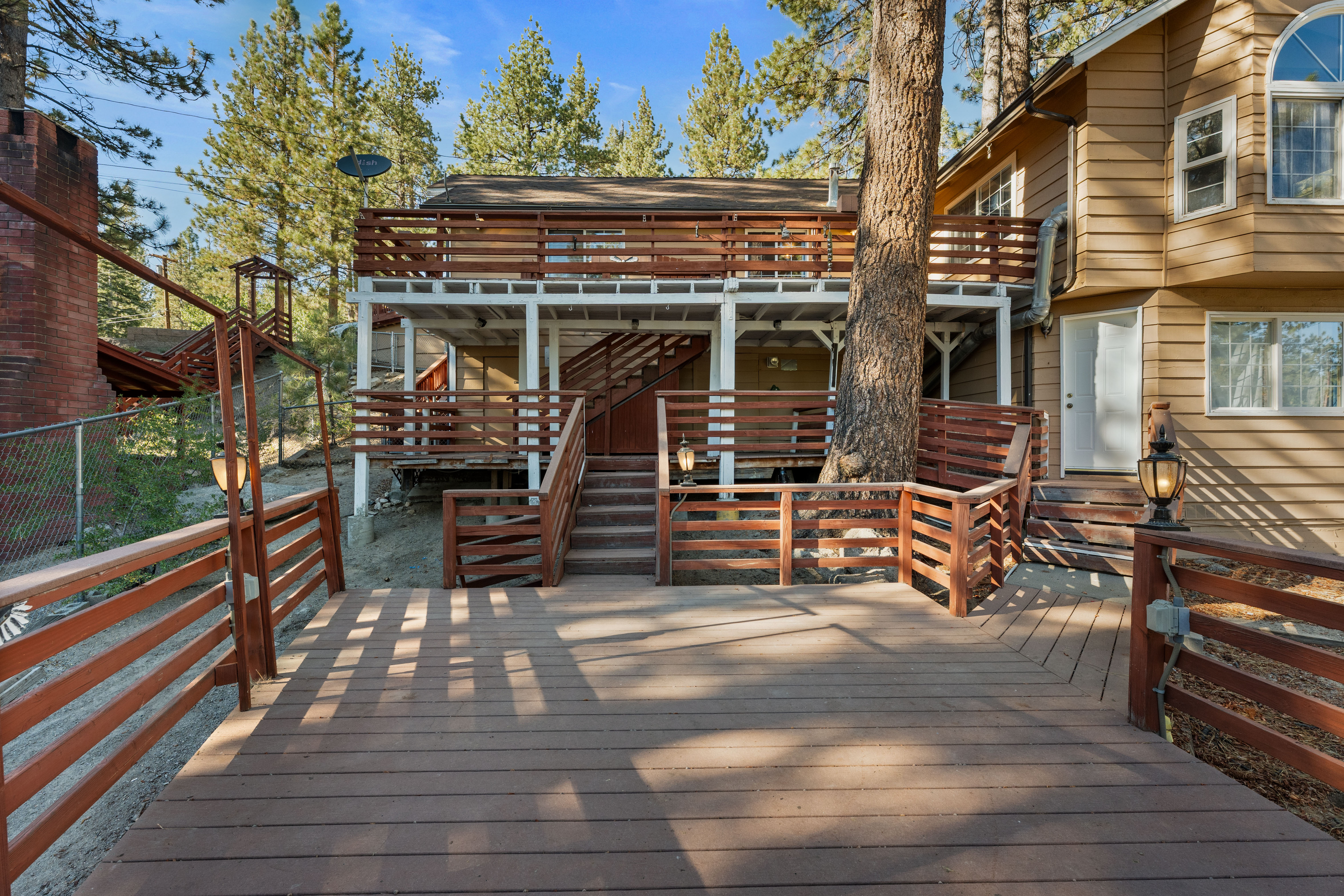 39251 Cedar Dell Road, Fawnskin, CA 92333 - 物件實景