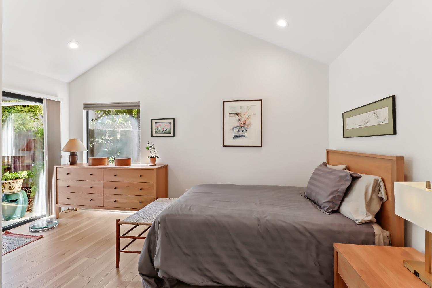 Davis, California, 95616, United States, 3 Bedrooms Bedrooms, ,2 BathroomsBathrooms,Residential,For Sale,1901059