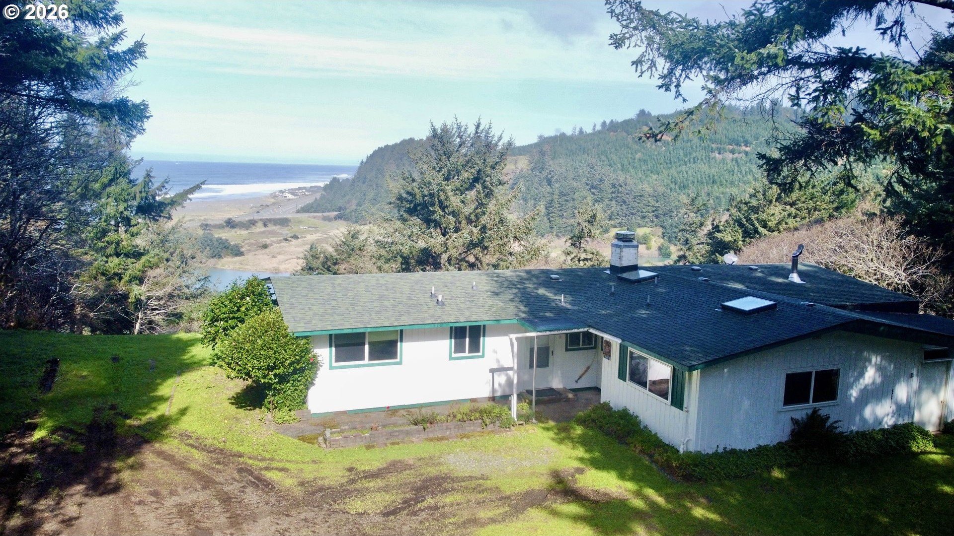 GoldBeach, Oregon, 97444, United States, 3 Bedrooms Bedrooms, ,2 BathroomsBathrooms,Residential,For Sale,2032019