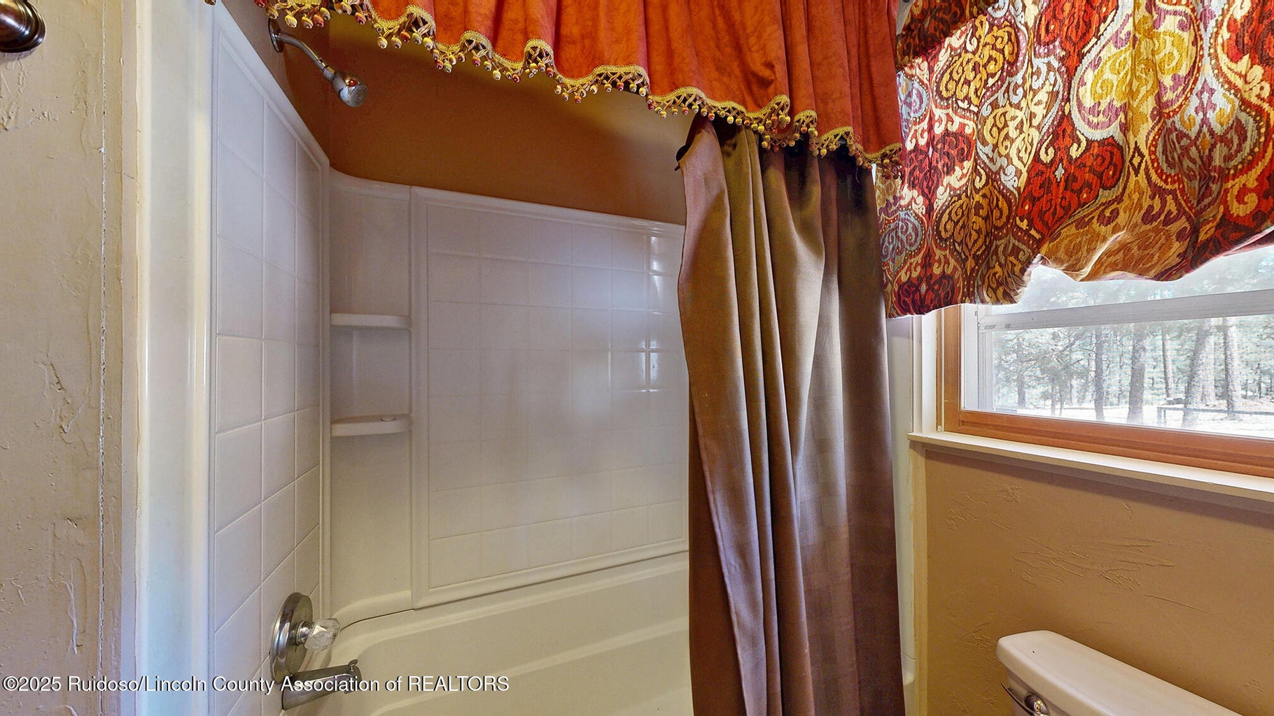 Ruidoso, New Mexico, 88345, United States, 3 Bedrooms Bedrooms, ,3 BathroomsBathrooms,Residential,For Sale,1826738